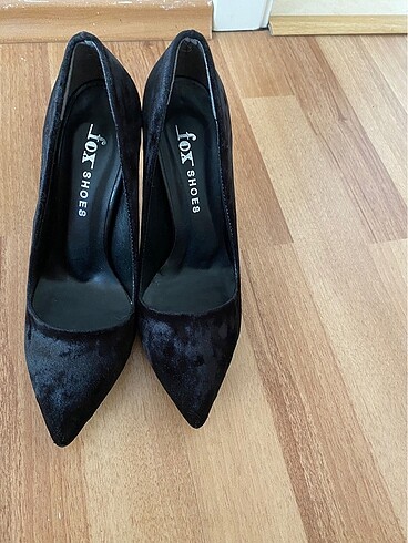Nubuk stiletto