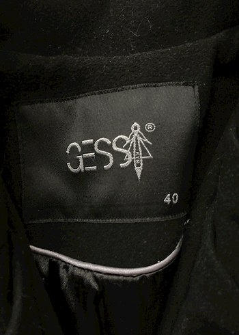 Kemerli Siyah Kısa Kaban - Görsel 3