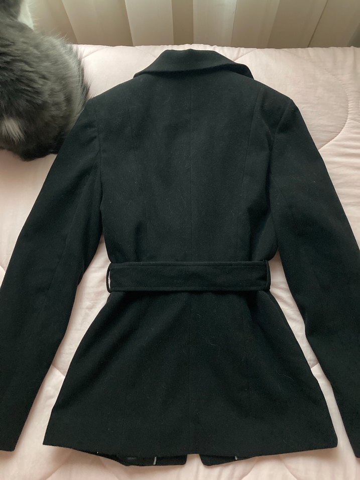 Kemerli Siyah Kısa Kaban - Görsel 4