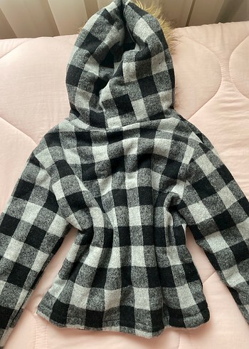 Gri Ekoseli Kürklü Kapüşonlu Kışlık Ceket - Görsel 5