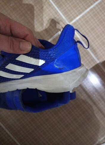 34 Beden mavi Renk Adidas çocuk ayakkabi