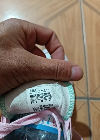 Beyaz Pastel Renkli Adidas Bağcıklı Kadın Spor Ayakkabı - Görsel 4