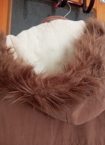 Mont oldukça çok sıcak tutuyor içi kürklü - Görsel 6