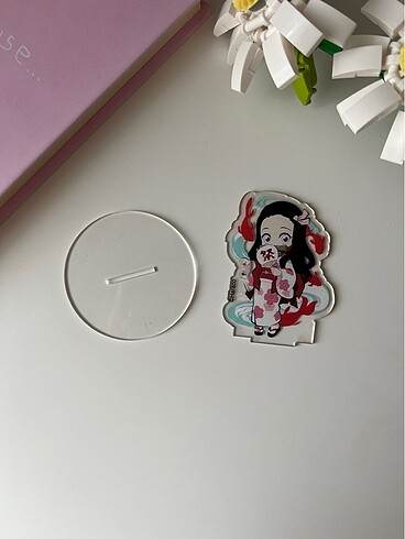  Demon Slayer Nezuko Mini Figür Standı