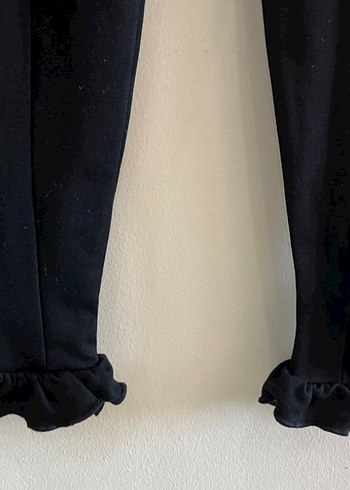 Zara Siyah Volanlı Kadın Kumaş Pantolon