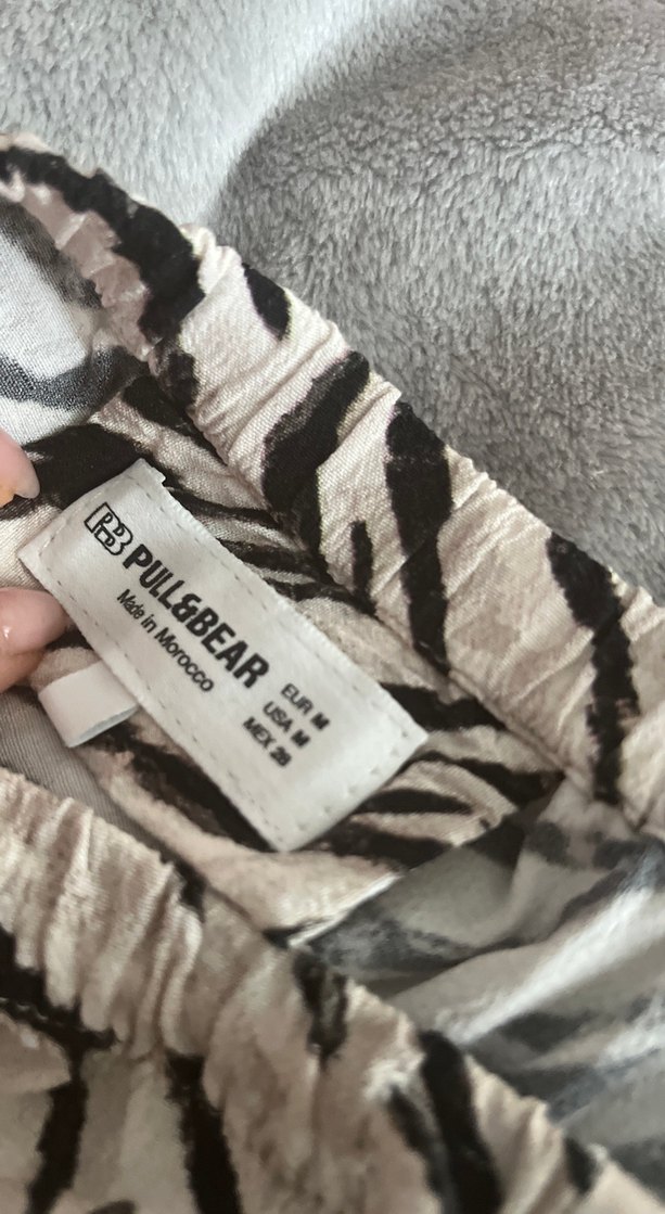 Gri Zebra Desenli Kadın Kumaş Pantolon - Görsel 2