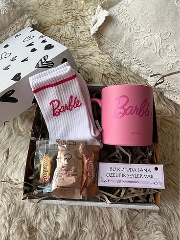 Barbie kupa hediye seti