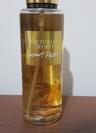 Beden Renk Victoria secret orijinal coconut passion body mist 