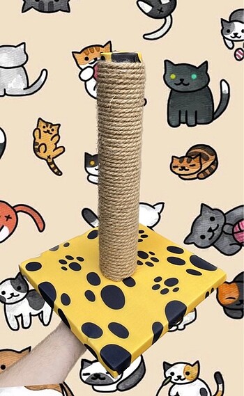 Desenli kedi tırmalama tahtası