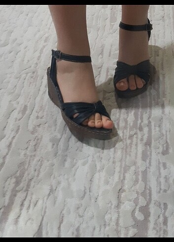 39 Beden siyah Renk Kadın dolgu topuk sandalet