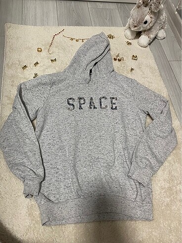 KABARTMA YAZILI SWEATSHIRT