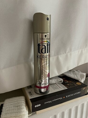 Schwarzkopf TAFT SABİTLEYİCİ SPREY
