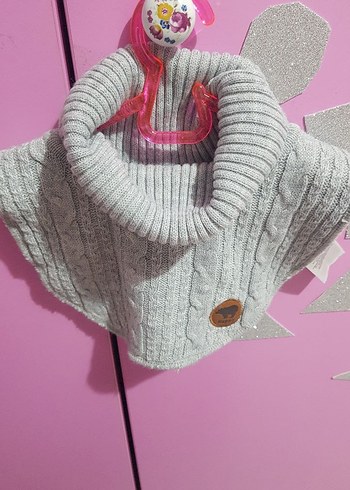 Gri Triko Boğazlı Kız Çocuk Panço boyunluk - Görsel 3