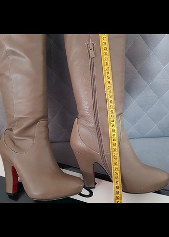 Bej Deri Tokalı Dizüstü Topuklu Çizme - Görsel 6
