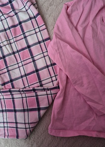 Düğmeli Pembe Kız Pijaması Seti - Görsel 5