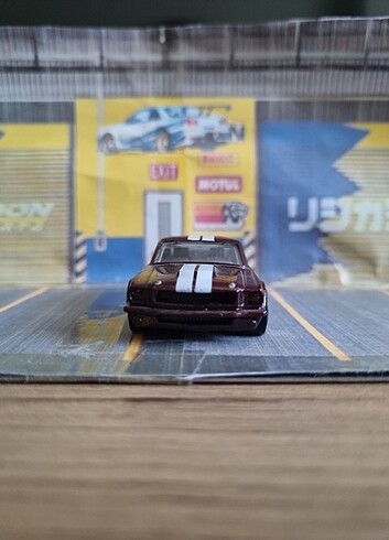  Beden Renk HOT WHEELS 65 MUSTANG