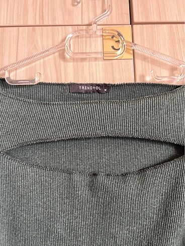 Trendyol & Milla Trendyolmilla cut detaylı bluz
