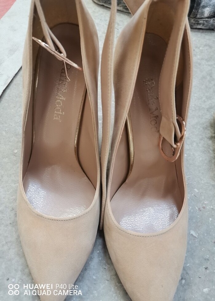 Krem topuklu ayakkabı  - Görsel 4