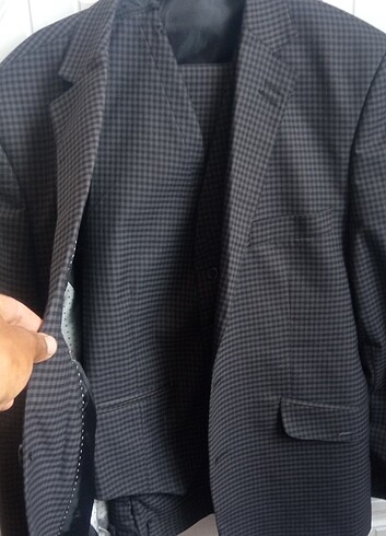 Erkek takım elbise