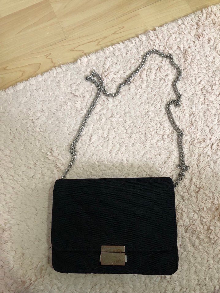 Bershka Siyah Tokalı Kadın Çanta - Görsel 2