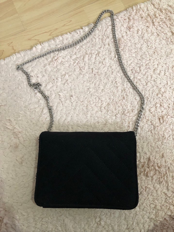 Bershka Siyah Tokalı Kadın Çanta - Görsel 3