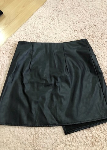 Siyah Fermuarlı Deri Etek - Görsel 2