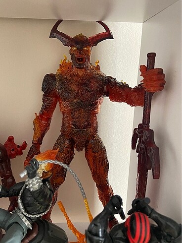 Marvel legends surtur