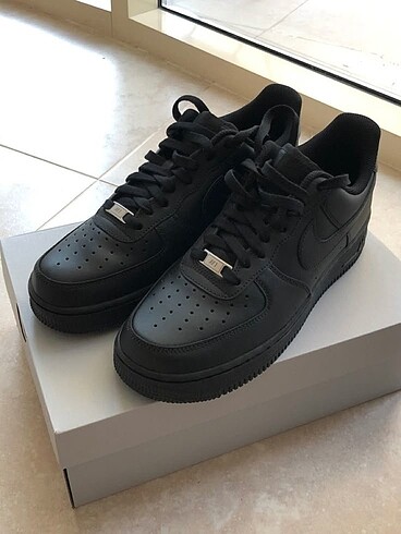 Siyah Nike air force