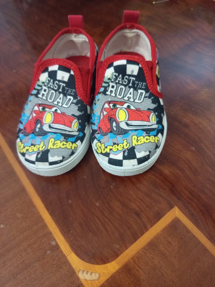 23 numara yeni tas gibi  Kırmızı Erkek Çocuk Loafer Ayakkabı - Görsel 3