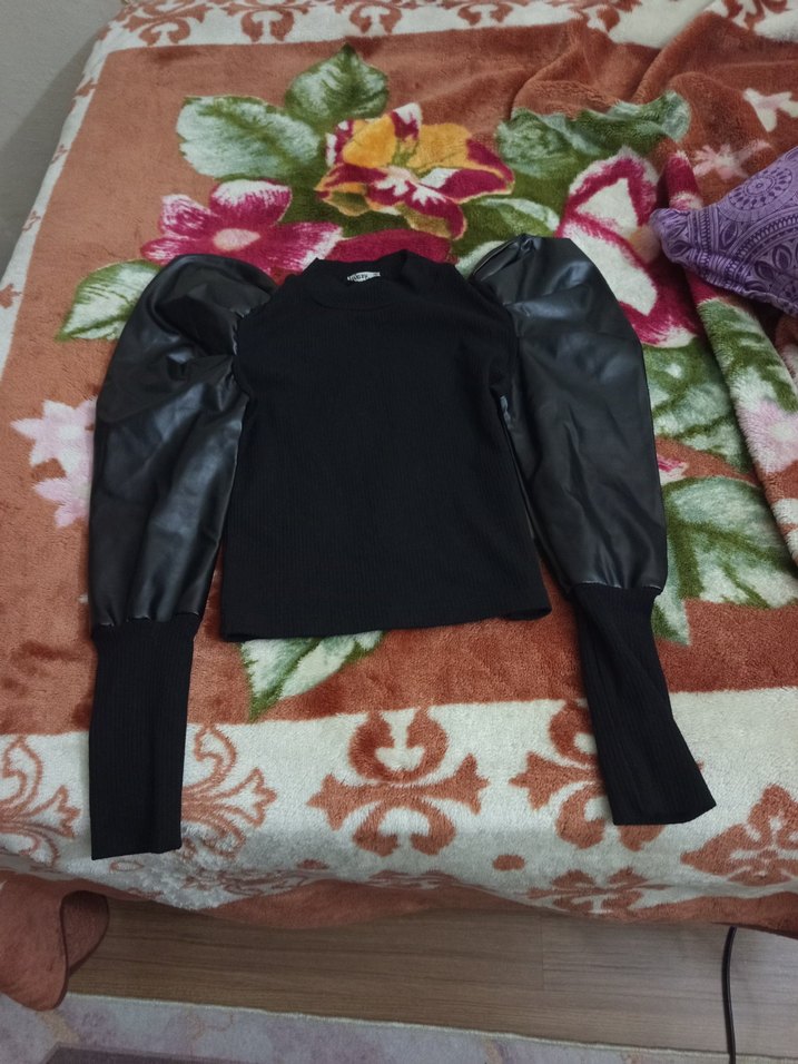 siyah balon kol sıfır s beden kazak - Görsel 2