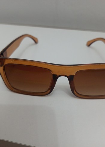 yeni gözlük 2 kez anca takıldı çok şık - Görsel 2