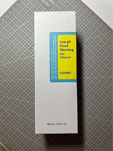 Cosrx Low PH Good Morning Gel Cleanser
