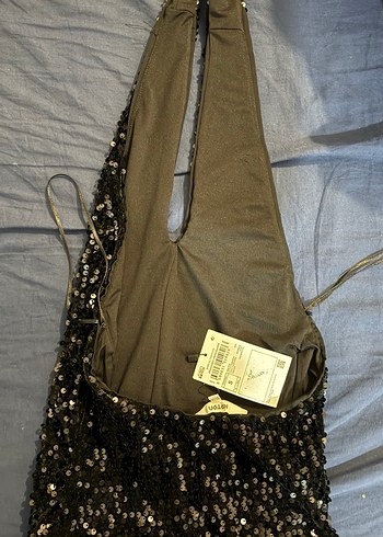 Siyah payetli v yaka büstiyer - Görsel 2