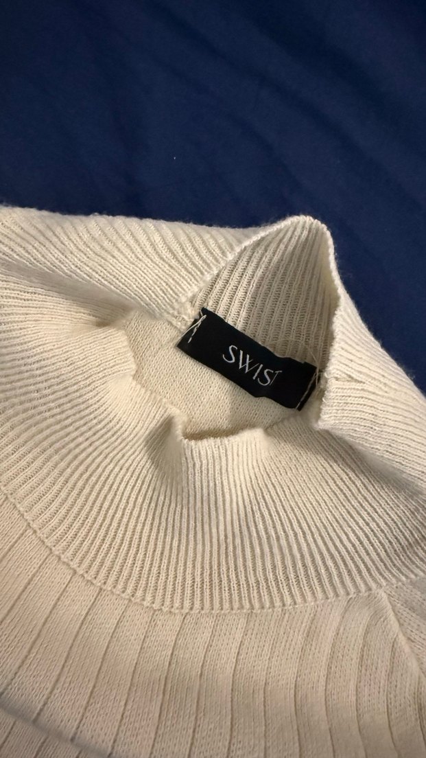 Beyaz Kadın Boğazlı Triko Kazak - Görsel 2