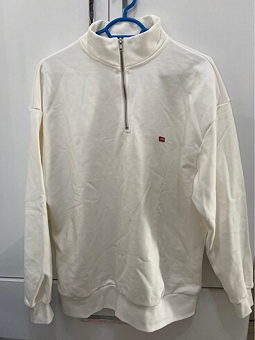 Levis sweatshirt