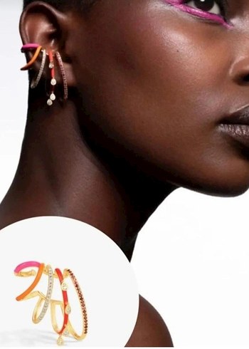 Renkli Boncuklu Mini Kadın Küpeler - Görsel 4