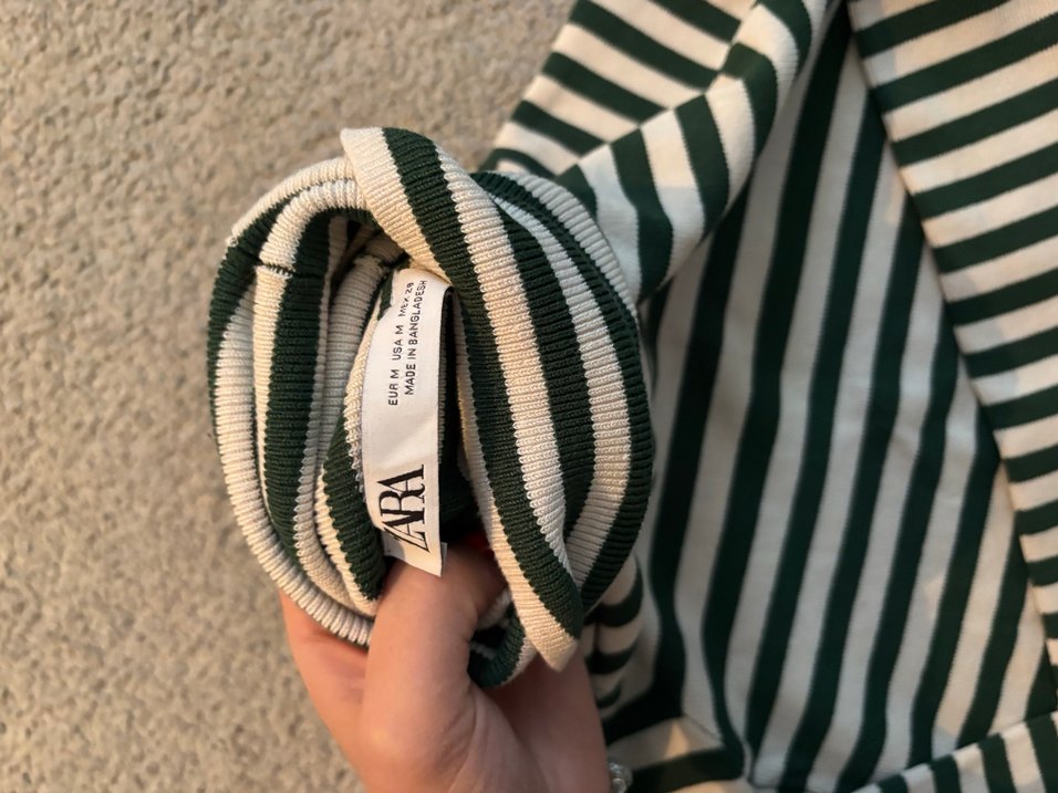 Haki Çizgili Boğazlı Kadın Crop Triko Kazak - Görsel 2