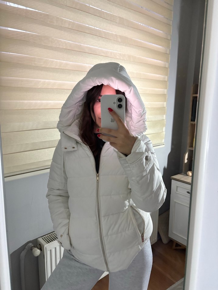 Beyaz Kadın Şişme Mont - Görsel 2