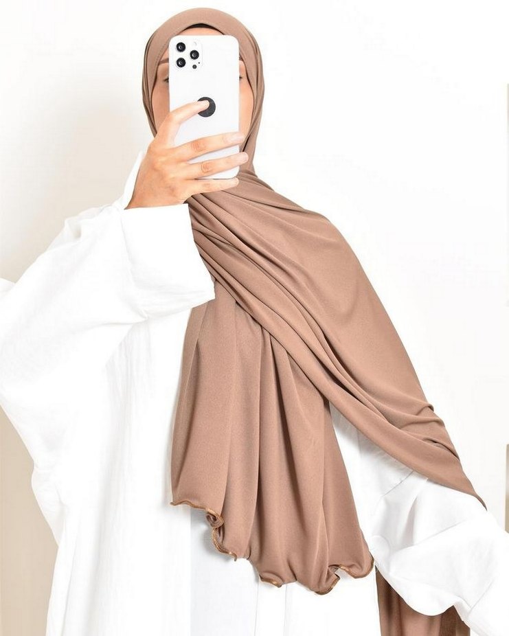 Kadın Çok Renkli Fırfırlı Şal - Görsel 3