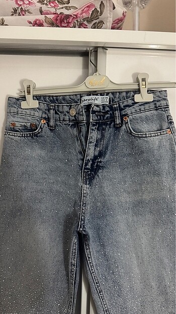 Zara Taşlı pantolon