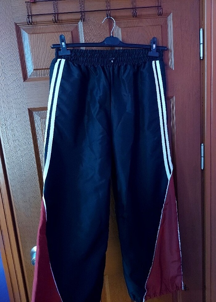 Siyah paraşüt pantalon - Görsel 3