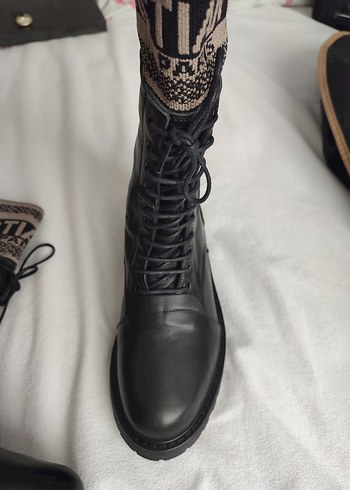 Kadın Siyah Deri Bot - Görsel 5