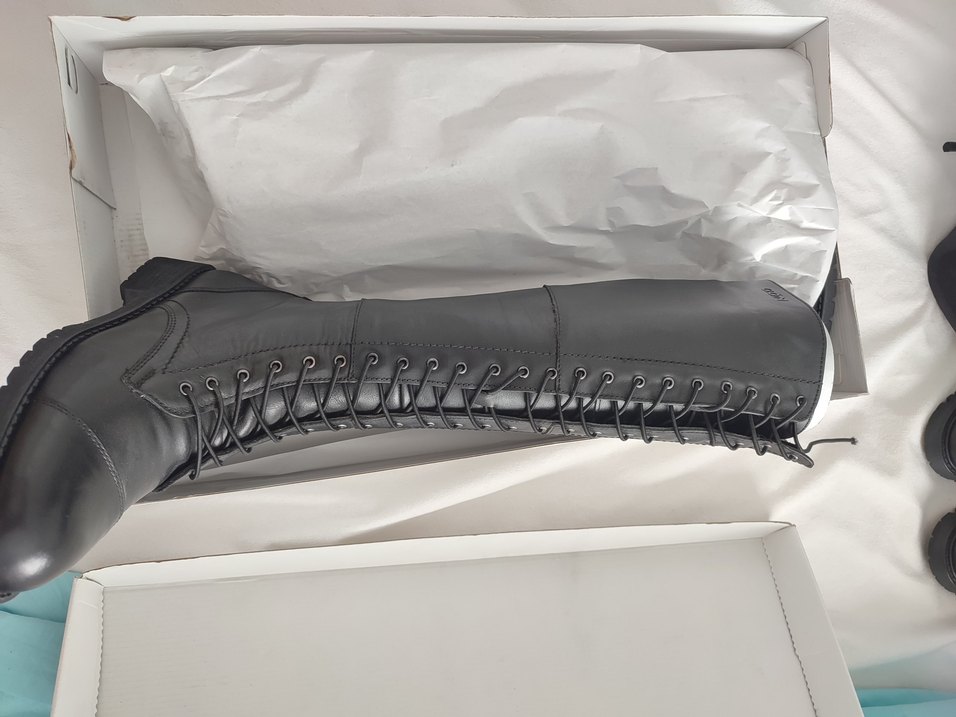 siyah deri çizme - Görsel 3