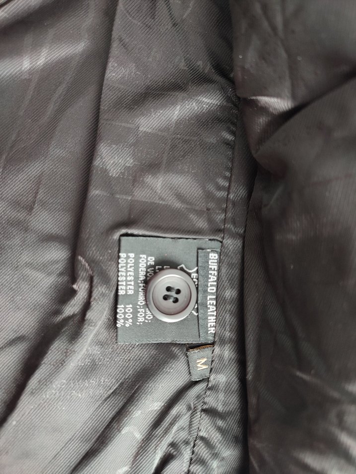 Düğmeli Siyah Deri Kadın Ceket - Görsel 3