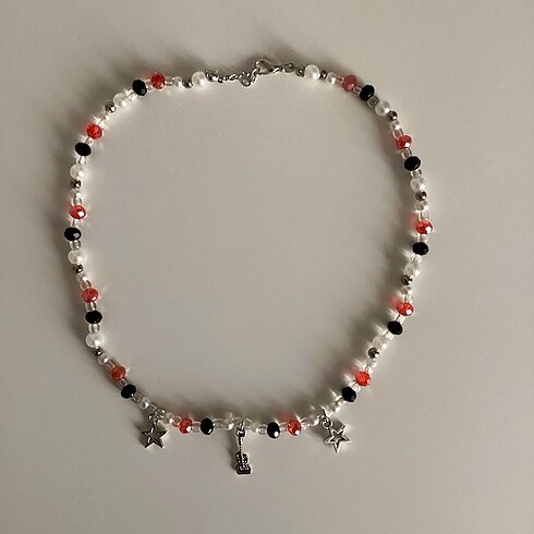 Rock star kırmızı siyah kristalli kolye
