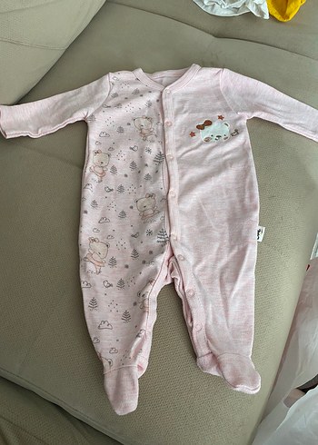 Düğmeli Pembe Bebek Kız Tulum