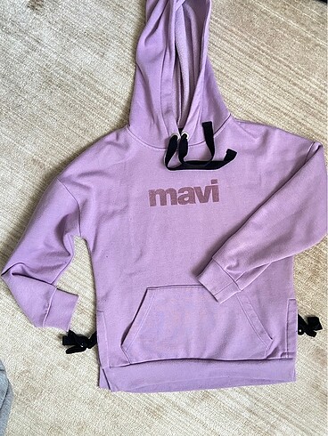 Mavi sweatshirt