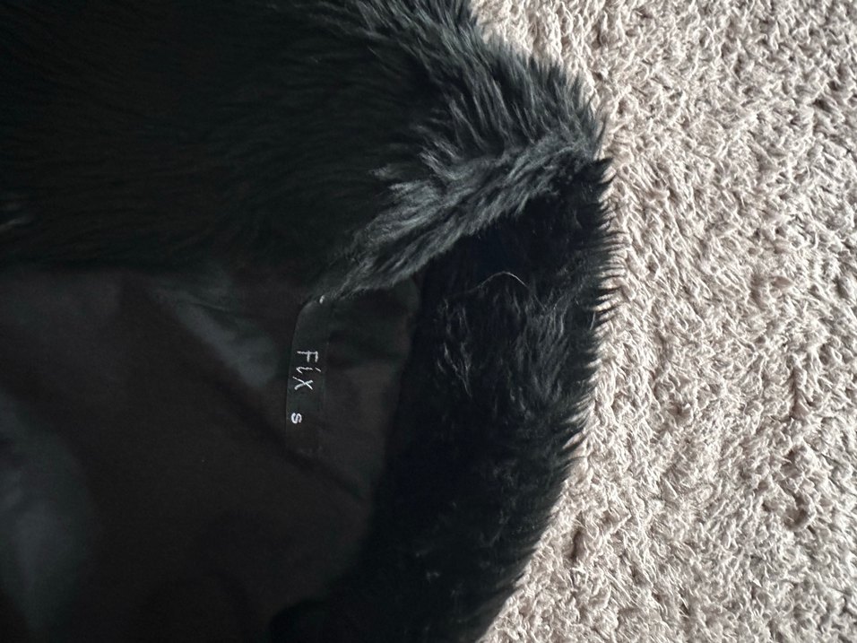 Kürk Detaylı Kadın siyah yelek - Görsel 2