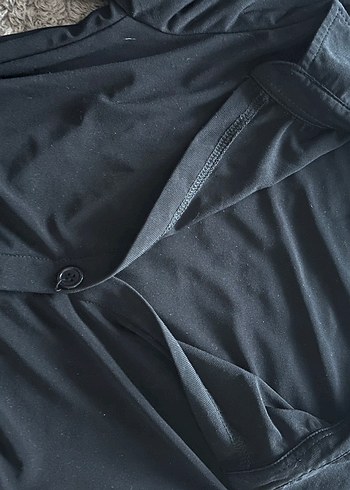 Siyah gömlek - Görsel 3