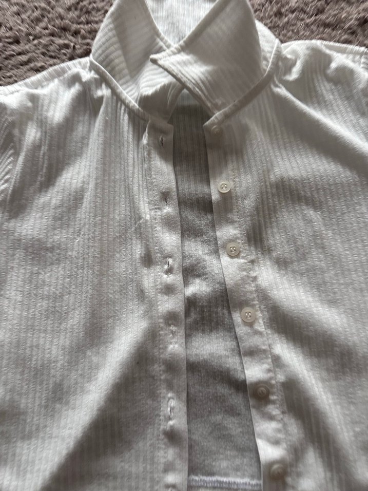 Kısa Kollu Beyaz Gömlek - Görsel 3